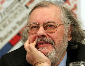10 мая: Человек умеющий снять маску с любого.